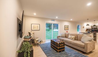 319 Harmons Corner Rd, Auburn, ME 04210