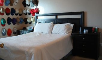 405 Santorini Ct, Socorro, TX 79927