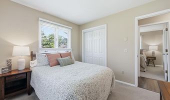 500 Greenbriar Blvd, Auburn, IN 46706