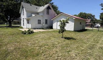 302 S 2nd St, Albert City, IA 50510