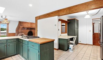 22806 W Loon Lake Blvd, Antioch, IL 60002