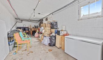 203 Glamorgan St, Alliance, OH 44601