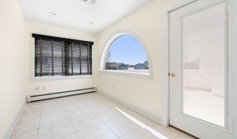 1100 Island Dr, Bayville, NJ 08721