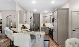 130 Riverboat Dr SW, Adairsville, GA 30103
