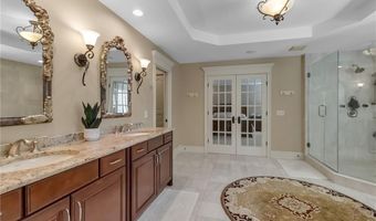 5007 Rockhaven Dr, Clarence, NY 14031