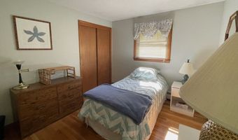 8 Wood Dr, Atkinson, NH 03811