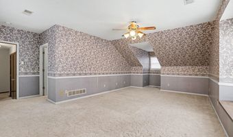 1129 N 24th St, Allegan, MI 49010