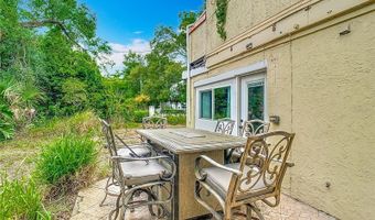 200 ALPINE St, Altamonte Springs, FL 32701