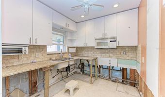 219 PERIWINKLE Plz, Anna Maria, FL 34216