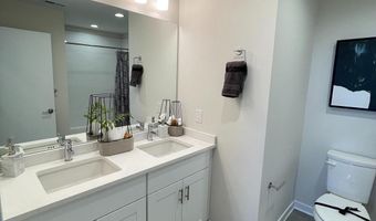 3111 BEACHVIEW Ln, Philadelphia, PA 19125