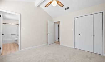 101 Saunders Ln, Aransas Pass, TX 78336
