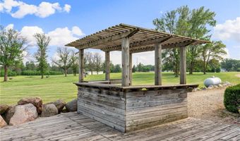 3700 11th Pl NE, Austin, MN 55912