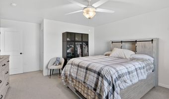 2106 Farm Valley Rd, Adrian, MI 49221