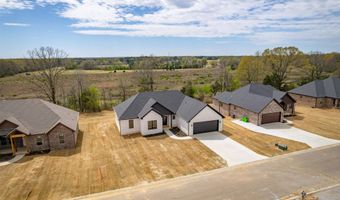 240 Michelle Dr, Beebe, AR 72012