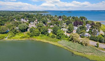 16 US-1, Falmouth, ME 04105