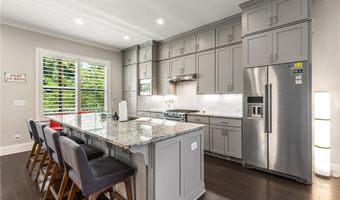 2022 Attell Way, Decatur, GA 30033