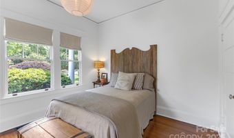 1519 The Plz, Charlotte, NC 28205