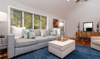 79 Lake Dr, Glocester, RI 02814