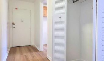 10636 MONTROSE Ave #201, Bethesda, MD 20814