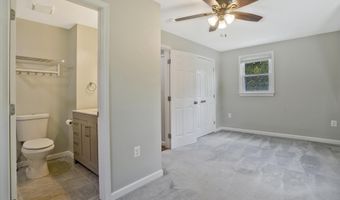6024 RIXEY Dr, Alexandria, VA 22303