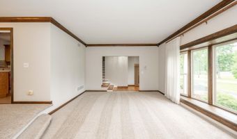 3115 Longmeadow Ln, Amberley, OH 45236