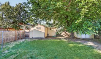 840 B St, Ashland, OR 97520