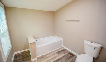 1036 Tippitt Rd, Austin, AR 72007