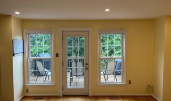 7403 DUDDINGTON Dr, Alexandria, VA 22315