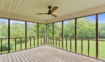 205 Oak Hill Ln, Arab, AL 35016