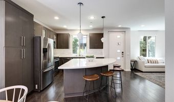 5515 Palm Dr, Hawthorne, CA 90250