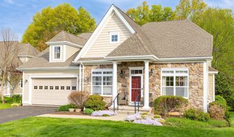19 Cherry Hills Cir 19, Bloomfield, CT 06002