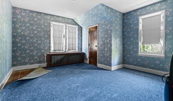 390 E College St, Alliance, OH 44601