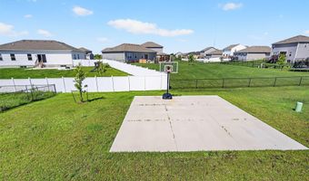 2610 13th Ave SE, Altoona, IA 50009