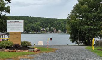 Fourth Avenue 287, Badin Lake, NC 28127