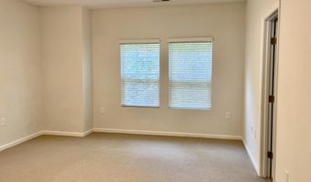 1434 Salem Creek Dr, Apex, NC 27502