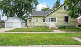 912 5th Ave NE, Austin, MN 55912