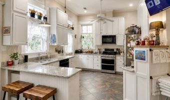 403 N 8th St, Alpine, TX 79830