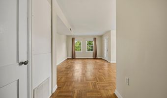 6610 E WAKEFIELD Dr C1, Alexandria, VA 22307