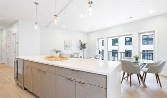 21 Glen Rd 15, Boston, MA 02130