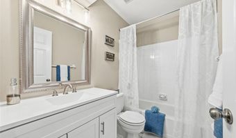 1445 Whispering Creek Dr J, Ballwin, MO 63021