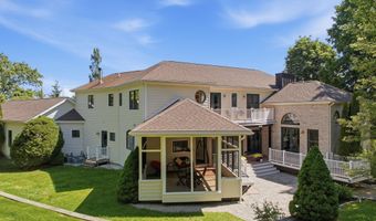 15 Chardonnay Ter, Bedford, NH 03110