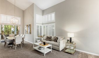 9573 World Cup Dr, Las Vegas, NV 89117