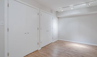 8604 TOBIN Rd, Annandale, VA 22003