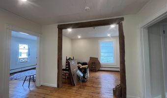 16 Germain St, Burlington, VT 05401
