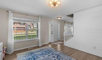 24 Hickory Ct, Arnold, MO 63010