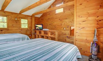 71 Eddie Knoll Ln, Bartlett, NH 03812