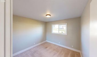 425 MEMORY Ln, Brookings, OR 97415