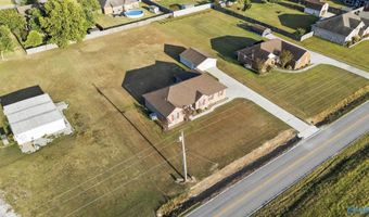 17176 Glaze Rd, Athens, AL 35611