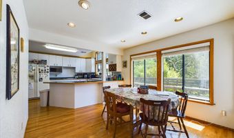 3122 St Louis Rd, Arcata, CA 95521