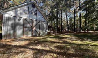 151 Mockingbird Ln, Atmore, AL 36502